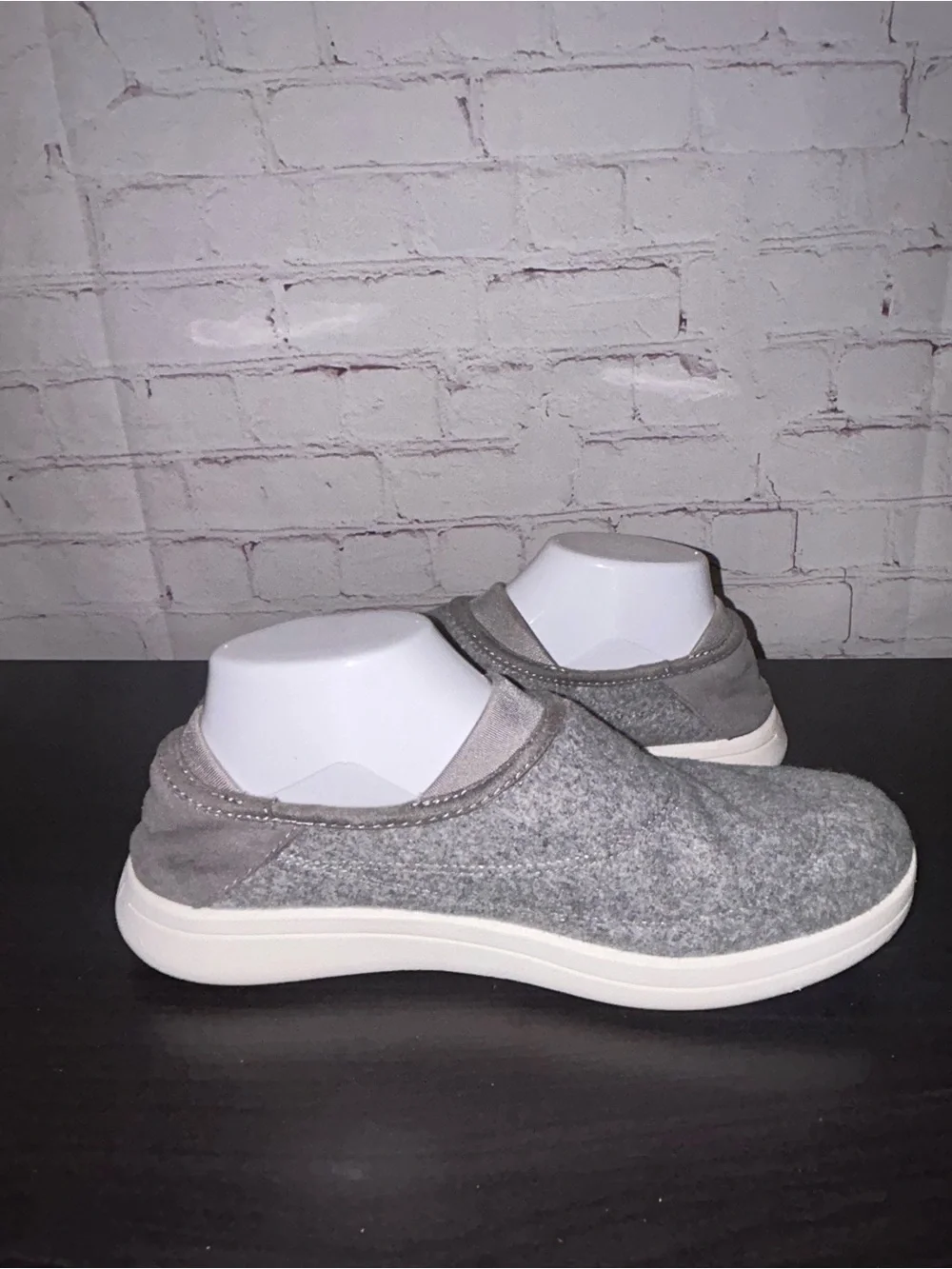 Vessi Sunday waterproof slipper/shoe women’s size 9